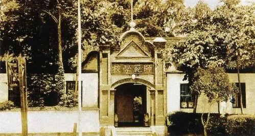 實業興邦第一人 百墩實業與百年建黨中的實業精神傳承